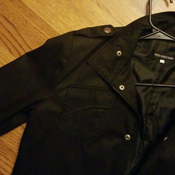 Jacket - Picture 3 of 3